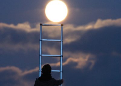 La Lune… and its effect on the French